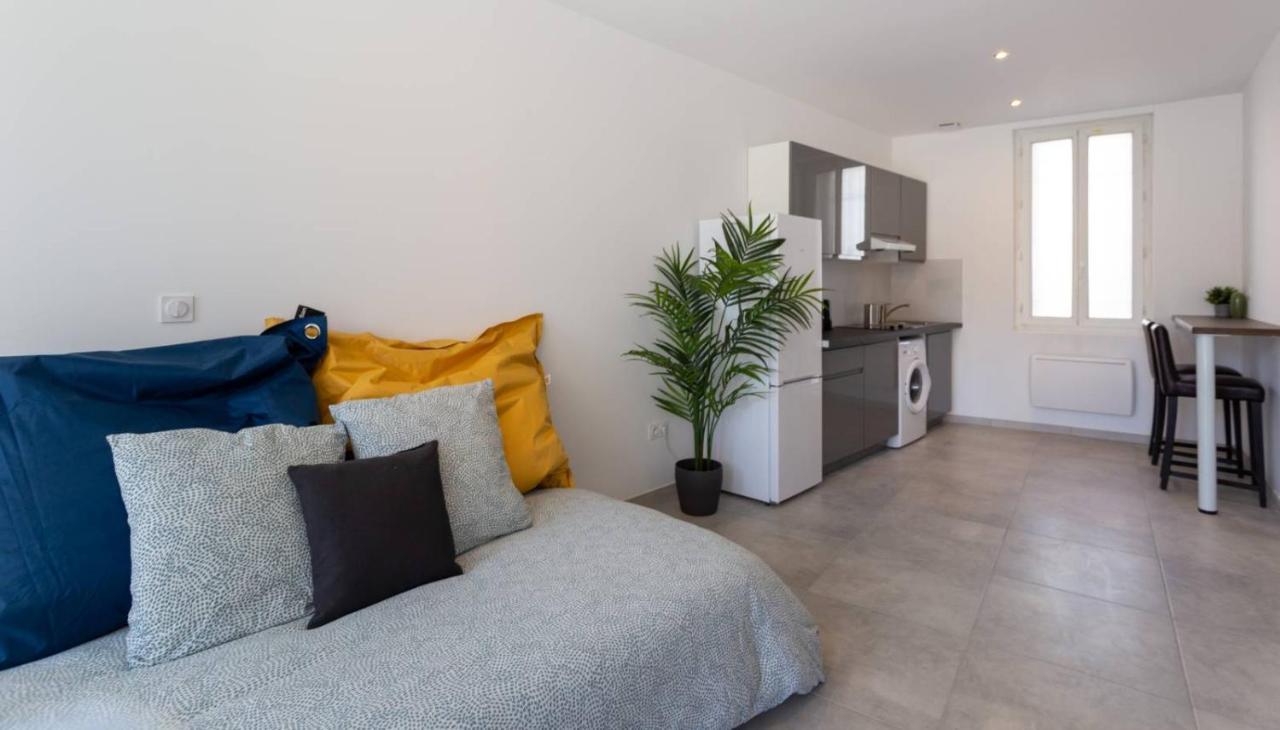 Maxbnb - Climatise - Grand Studio 37M2 & Terrasse 30M2 - Est تولون المظهر الخارجي الصورة